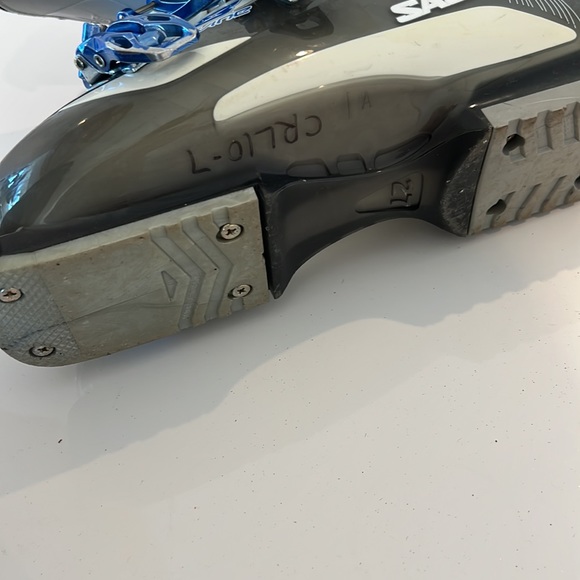 Salomon Ski Boots 🎿 - Picture 6 of 11